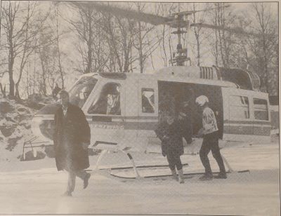 En delegasjon fra hovedsponsoren til UKEN ble flydd inn med helikopter under JappeUKEN.